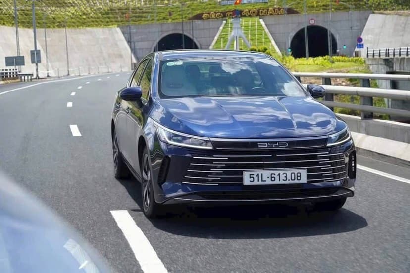 BYD Seal 5 chỉ tốn 3,2 lít/100 km cho hành trình xuyên Việt