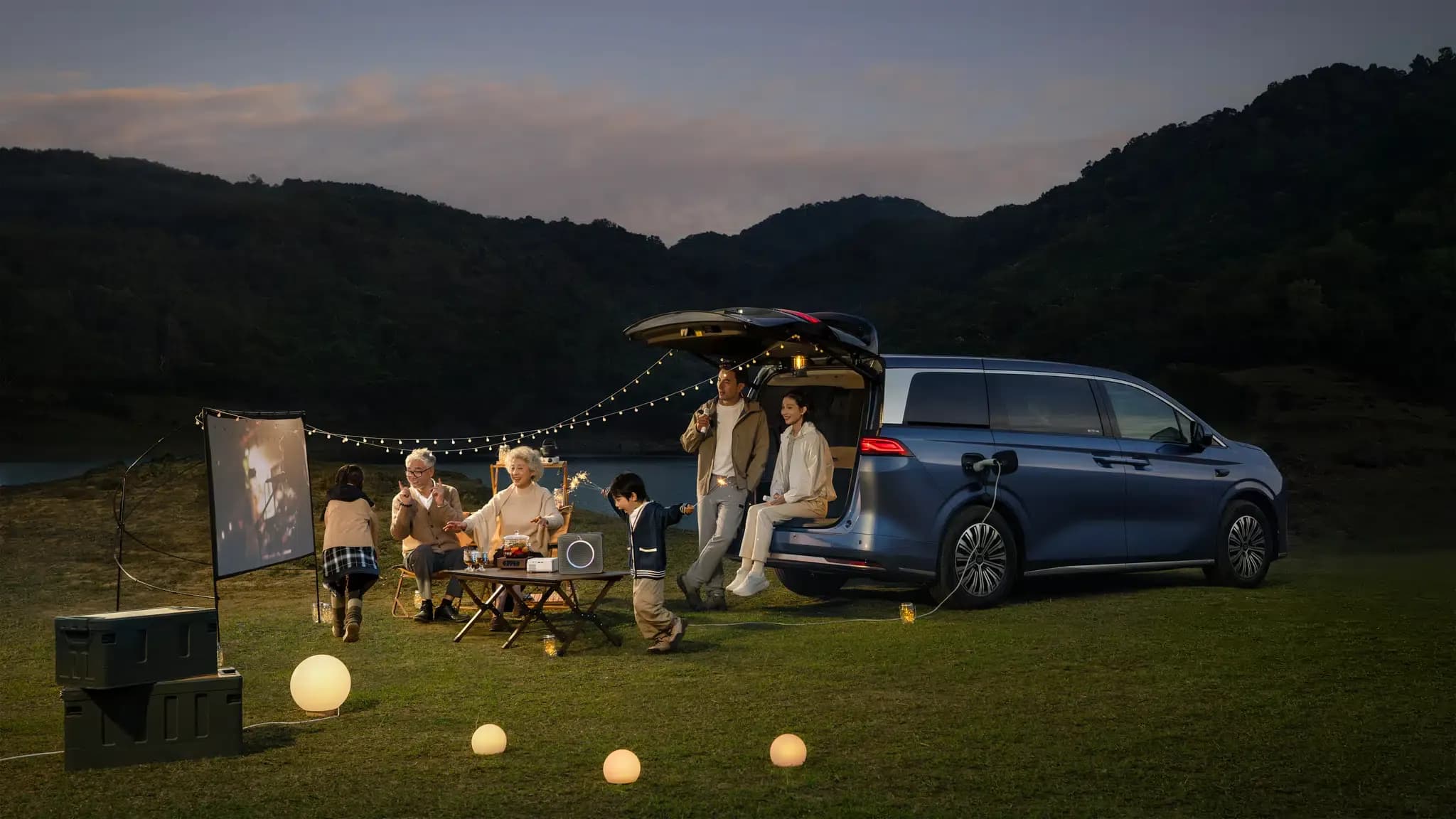 Đèn hậu LED và thiết kế đuôi xe BYD M9