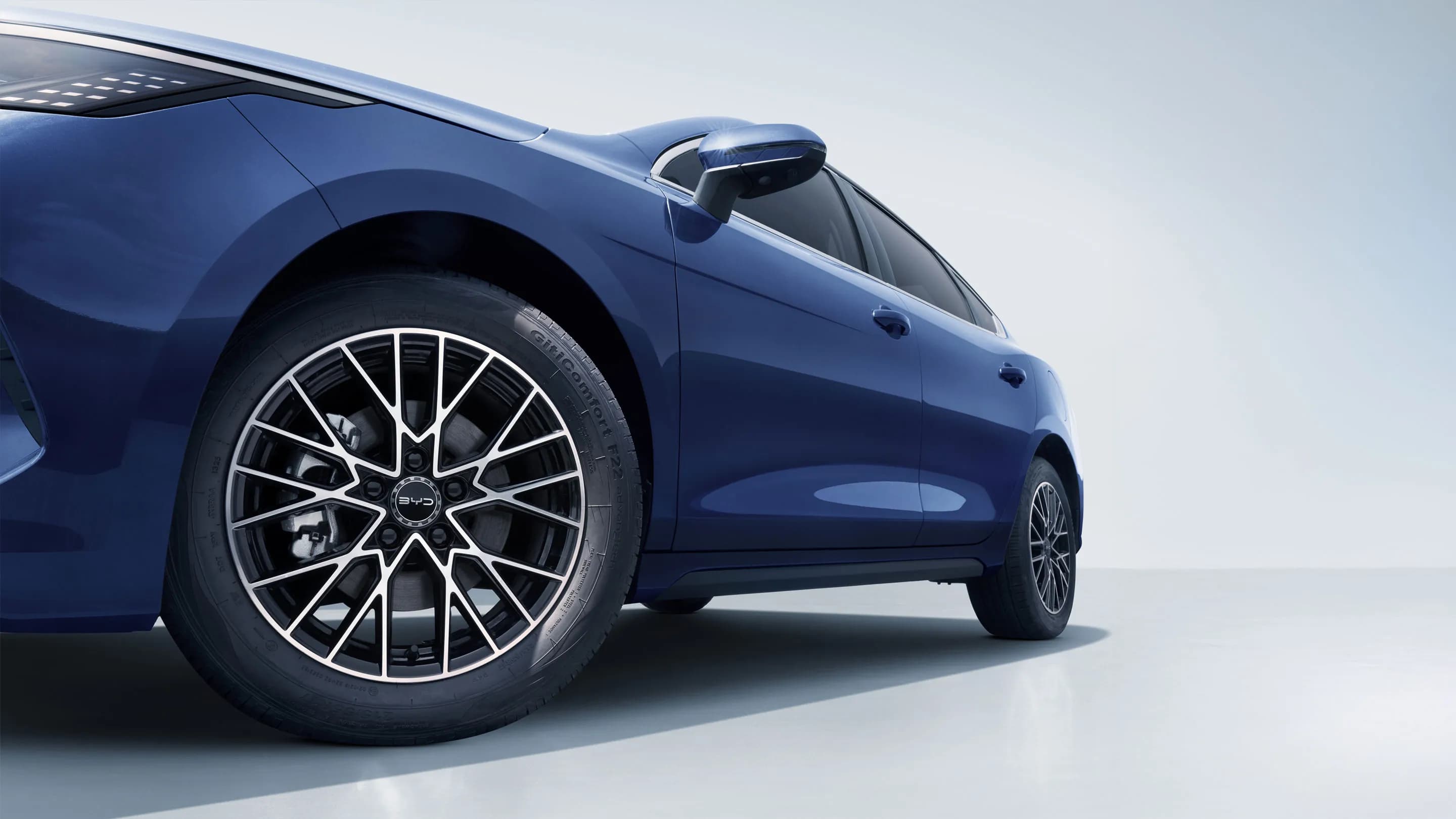 BYD Seal 5 hỗ trợ sạc điện tiện lợi cho nhu cầu di chuyển hằng ngày
