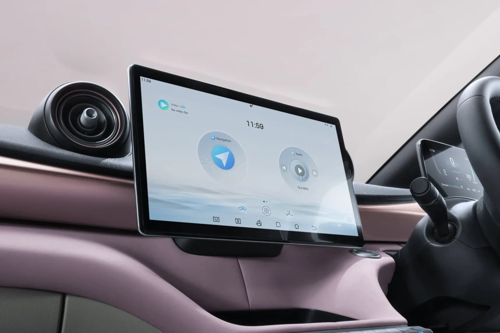Camera 360 độ hỗ trợ lái xe an toàn trên BYD Dolphin